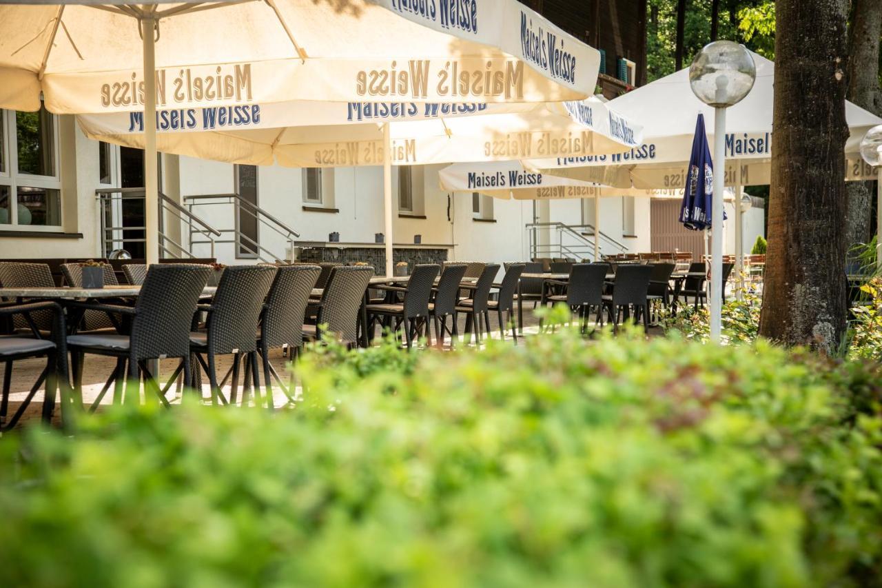 Hotel Russweiher Eschenbach in der Oberpfalz Buitenkant foto
